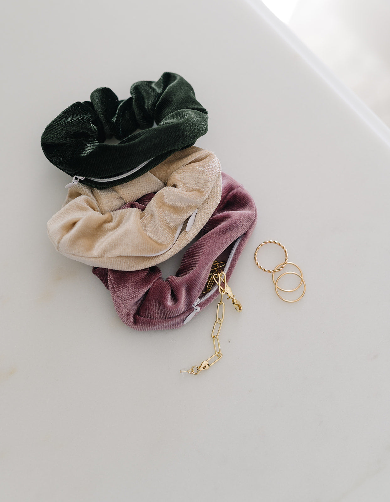 Forrest - Zipper Scrunchie – Cozy Confidence