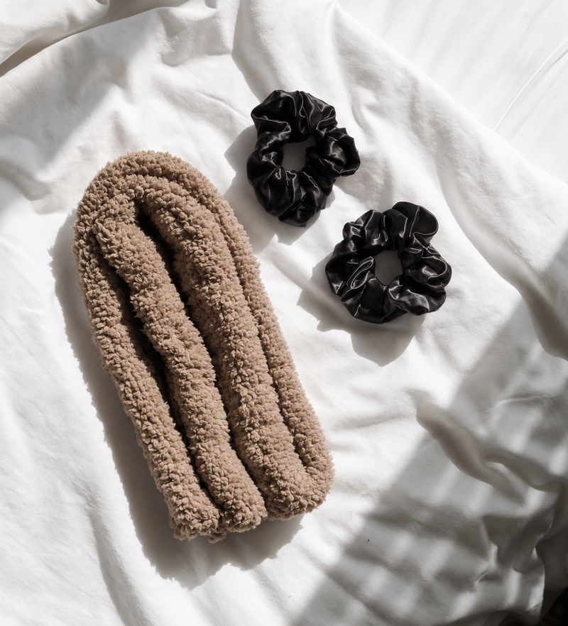 Classic CurlBand in Mocha with satin scrunchies