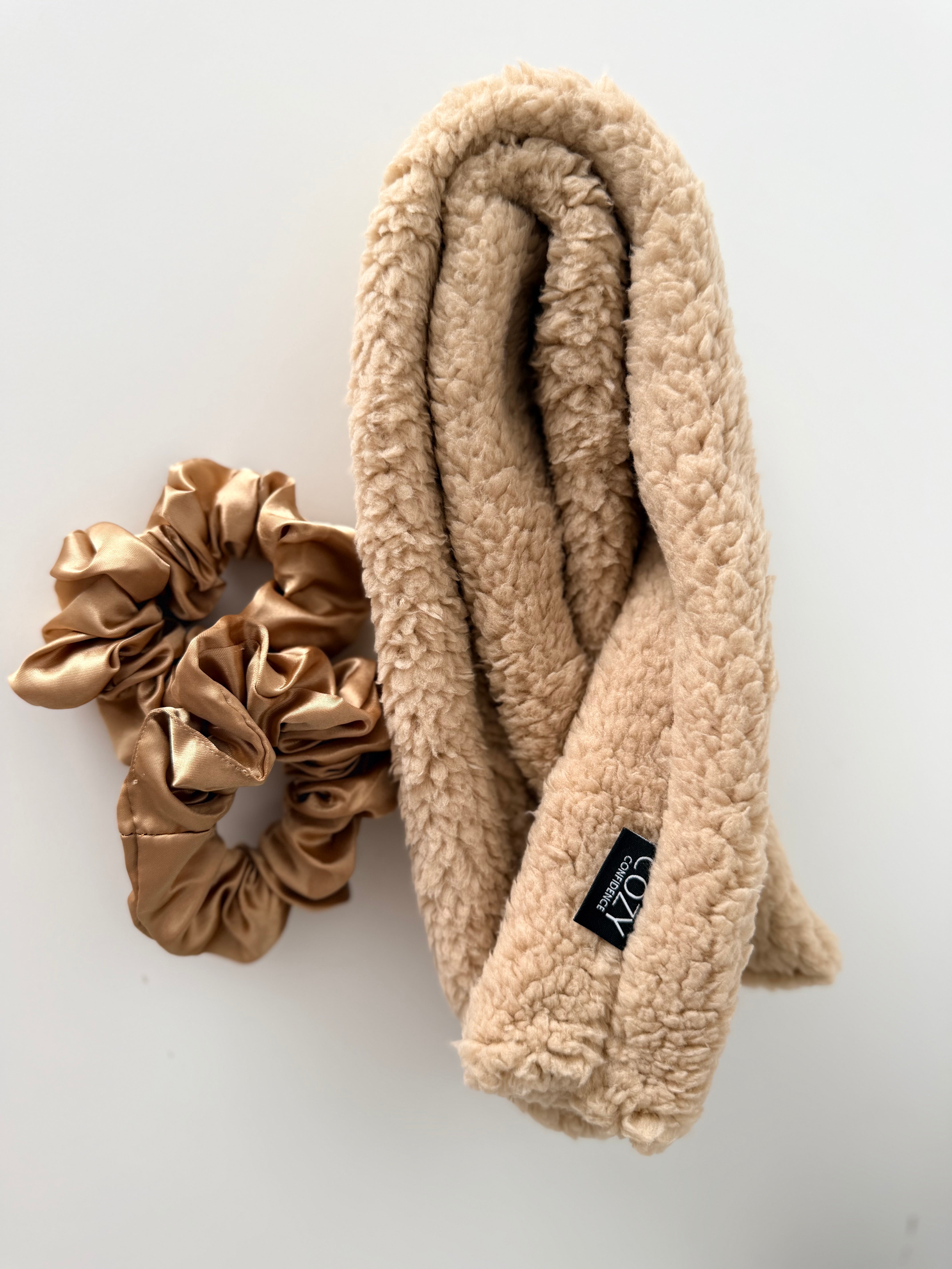 Rolled camel fluffy Oatmeal CurlBand with gold silk scrunchies for heatless curls